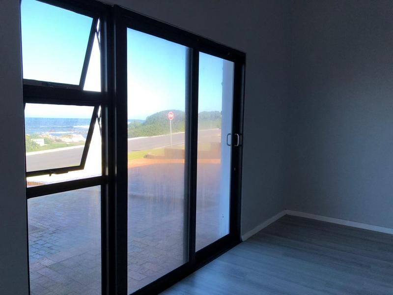 5 Bedroom Property for Sale in Franskraal Western Cape